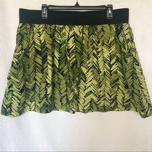 Apt 9 Skirt *with pockets*, Green & Black ~ Perfect for the holidays!